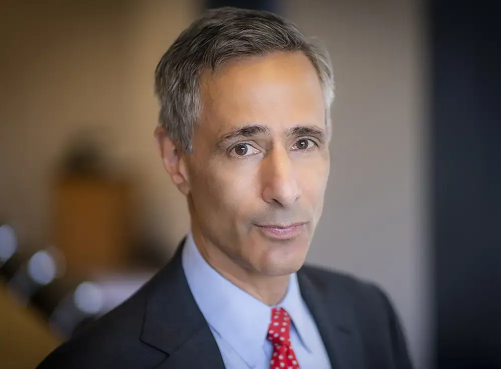 Alum Spotlight: Bill Savitt ’80